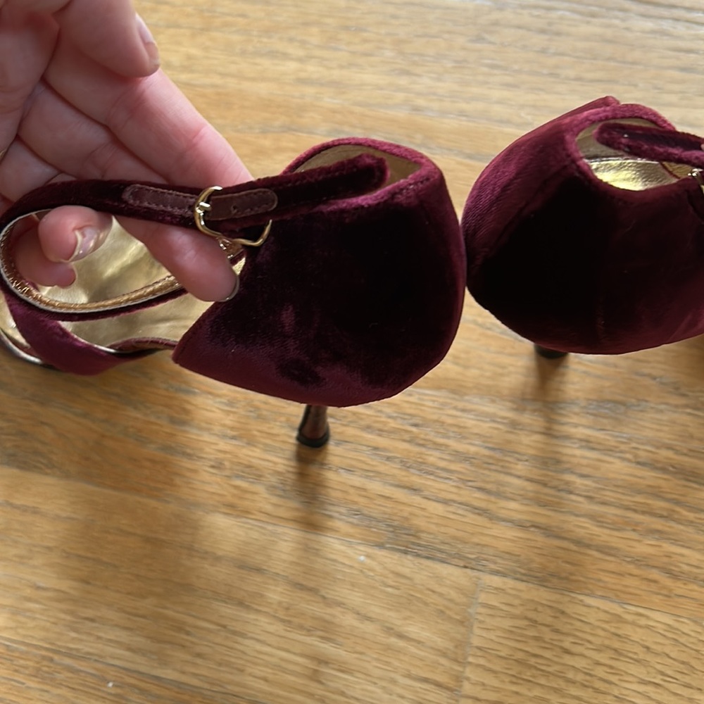 Dolce & Gabbana Velvet and Leather Burgundy Heels - Picture 6 of 9